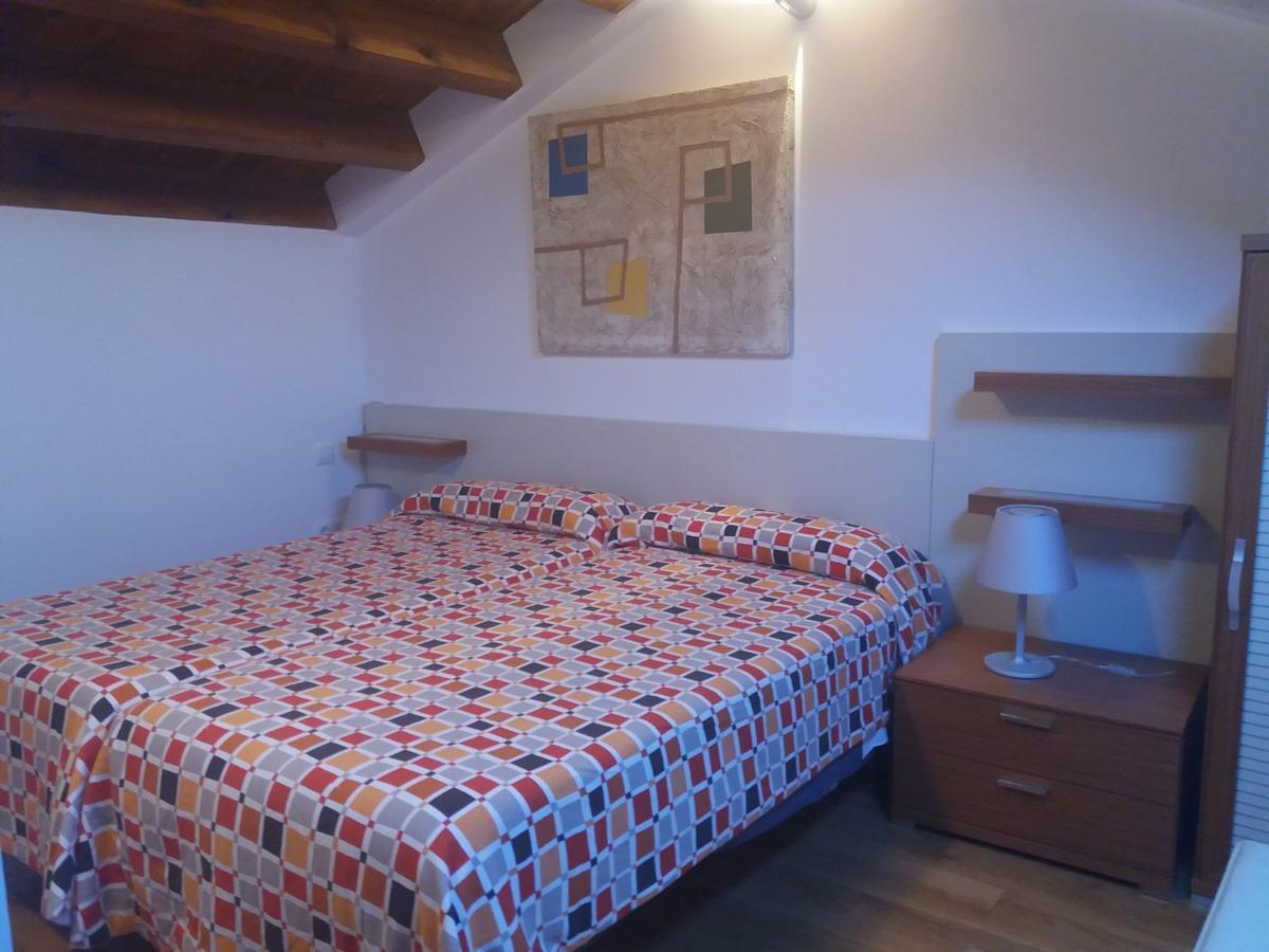 Casa Rural De Benjamin Palencia Villafranca de la Sierra Extérieur photo