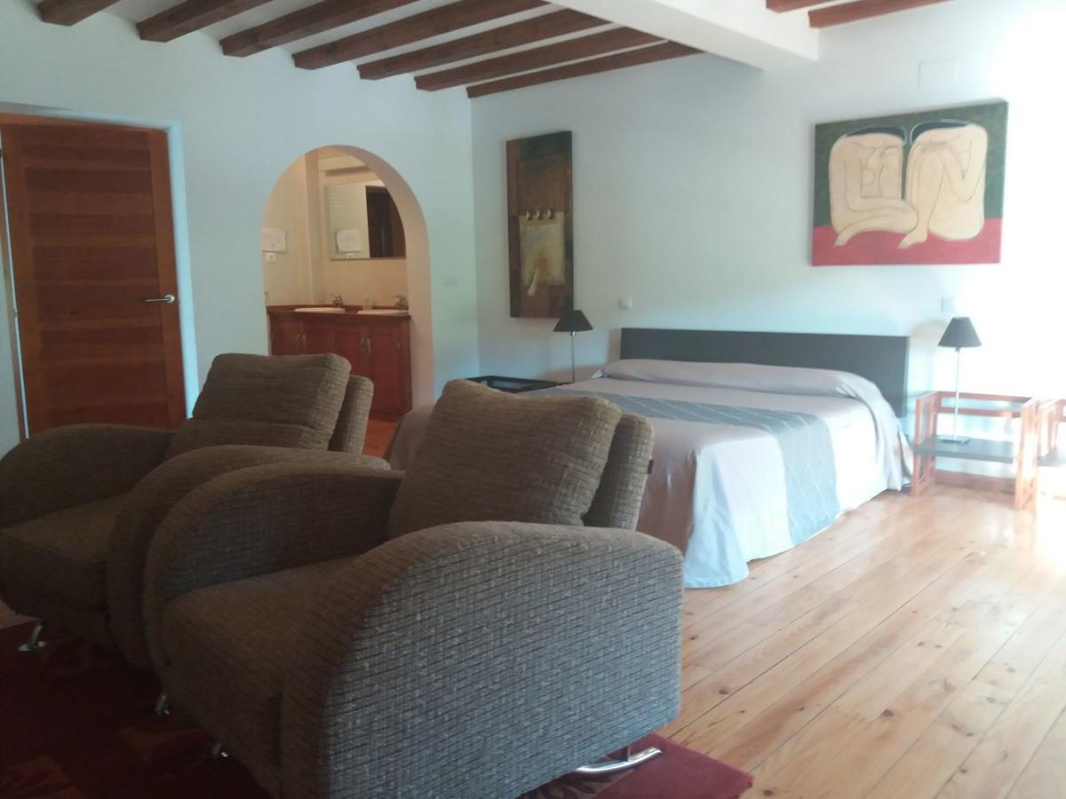 Casa Rural De Benjamin Palencia Villafranca de la Sierra Extérieur photo