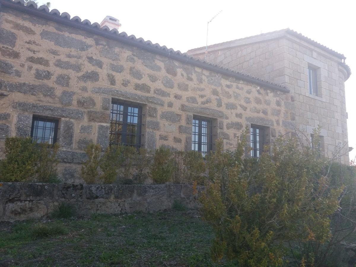 Casa Rural De Benjamin Palencia Villafranca de la Sierra Extérieur photo