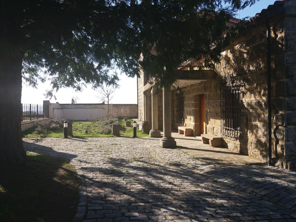 Casa Rural De Benjamin Palencia Villafranca de la Sierra Extérieur photo